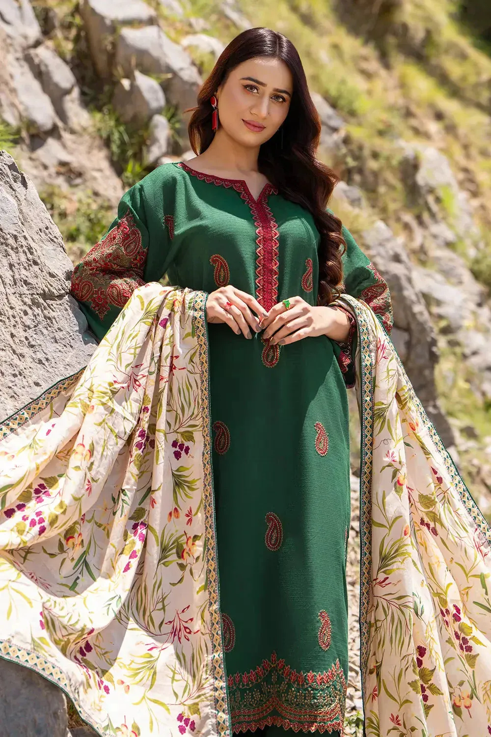 3PC Embroidered Unstitched Cambric Suit KSDE-2823