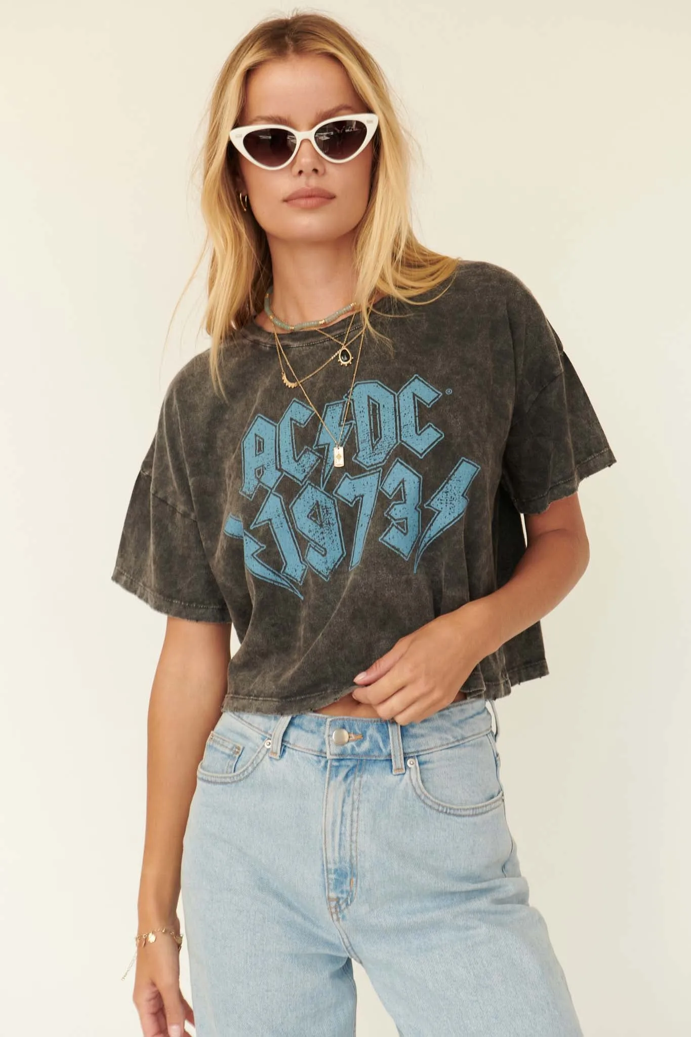 AC/DC 1973 Vintage-Wash Cropped Graphic Tee