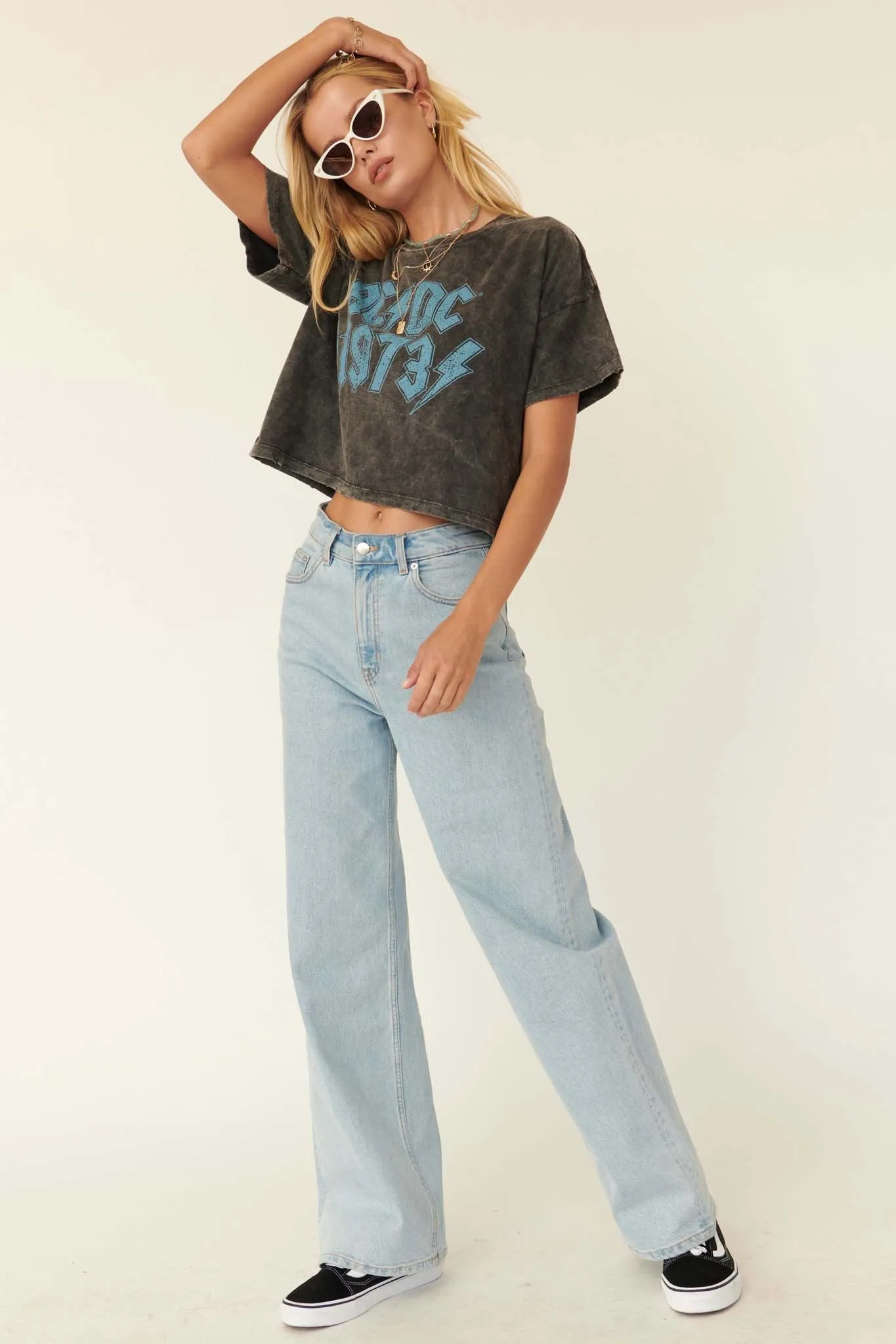 AC/DC 1973 Vintage-Wash Cropped Graphic Tee