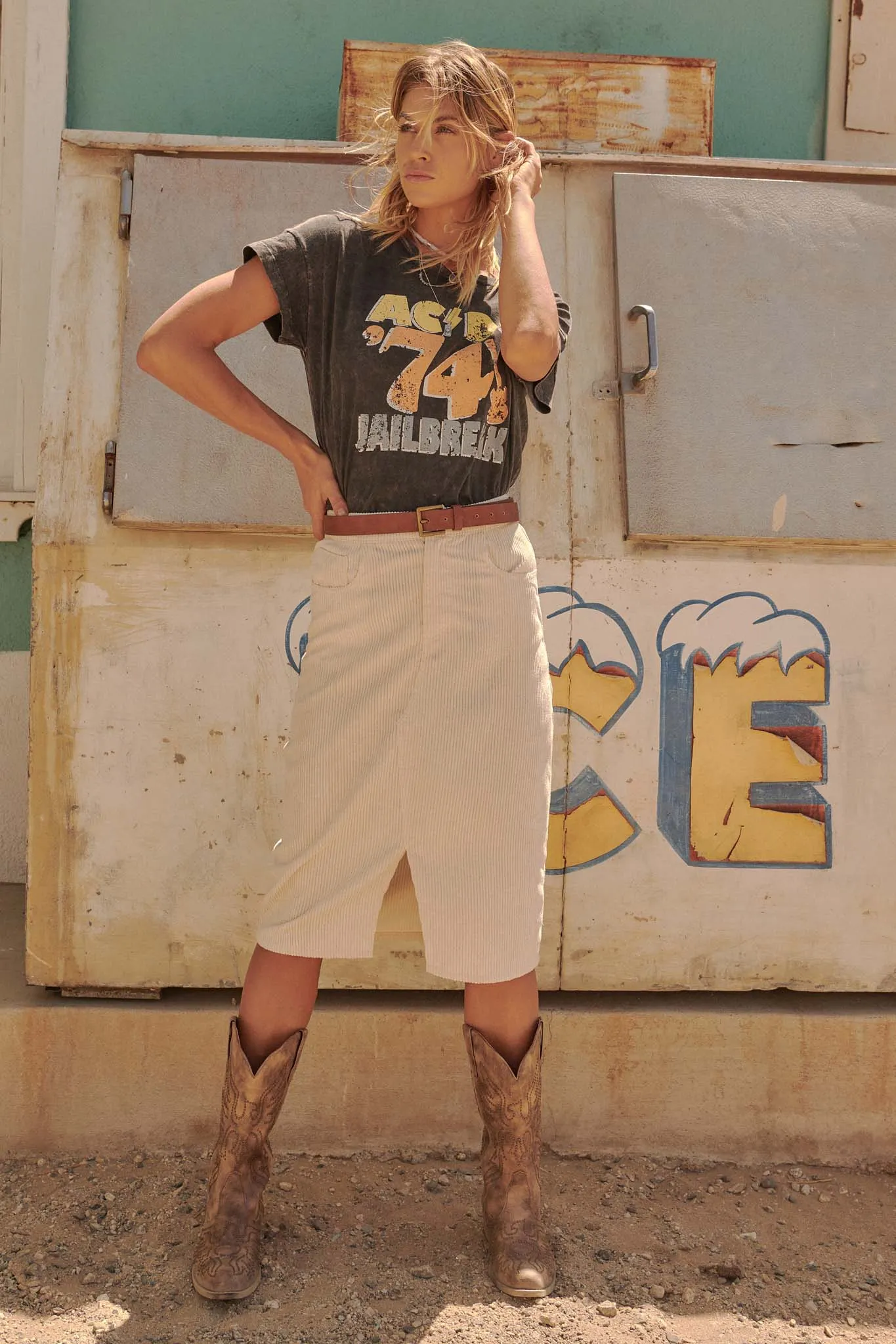 AC/DC '74 Jailbreak Vintage-Wash Graphic Tee
