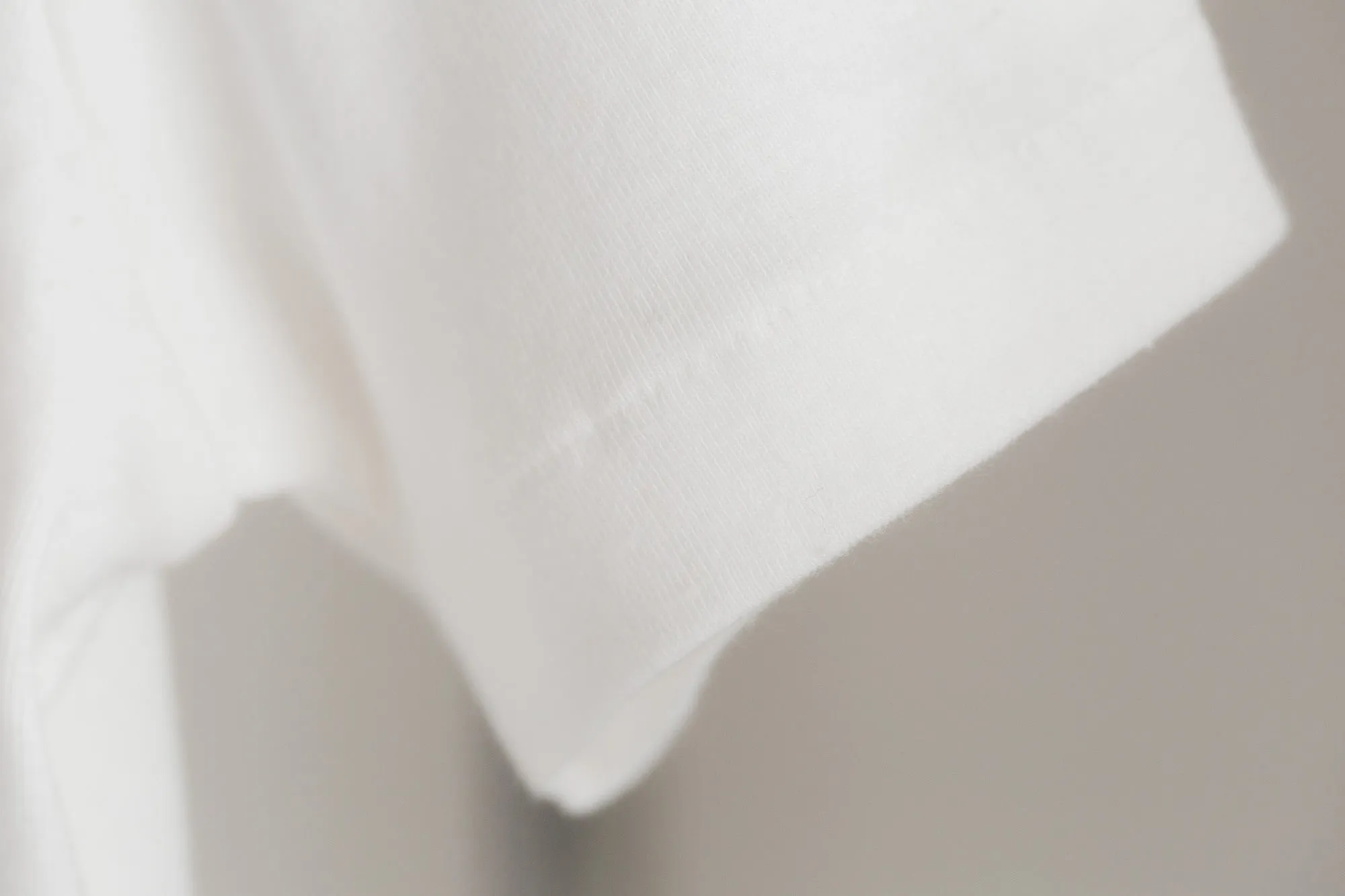 ARMI | Top | Mother Crew Neck T - White