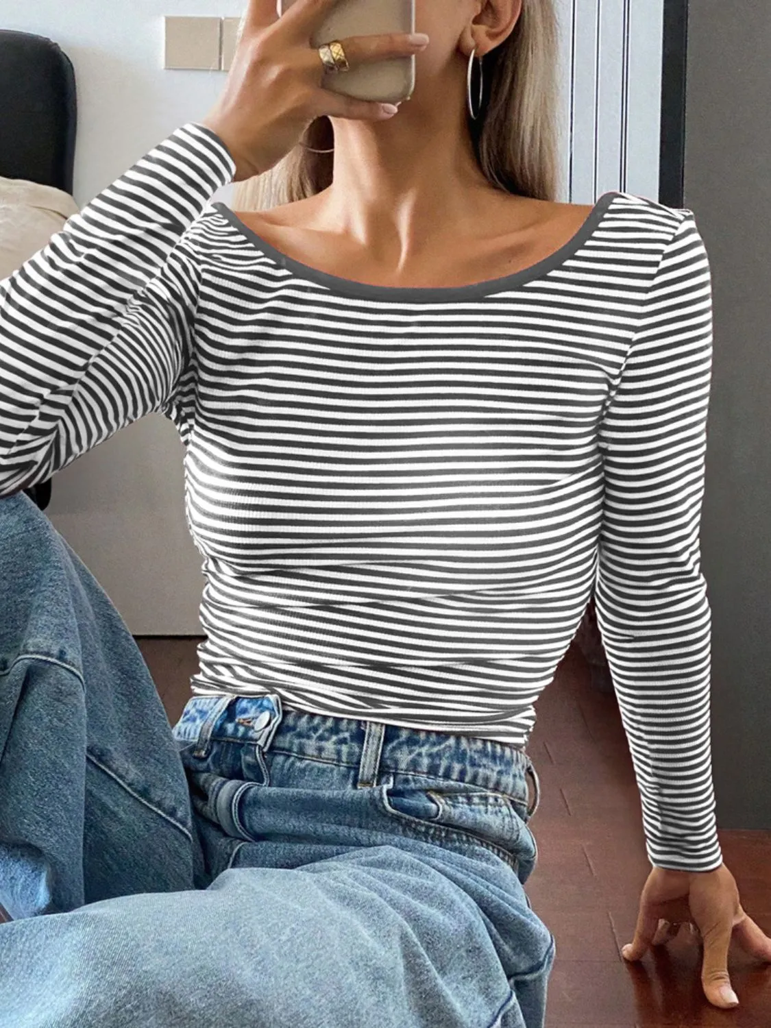 Backless Striped Boat Neck Long Sleeve T-Shirt