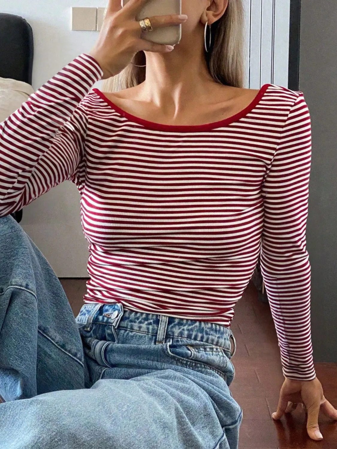 Backless Striped Boat Neck Long Sleeve T-Shirt