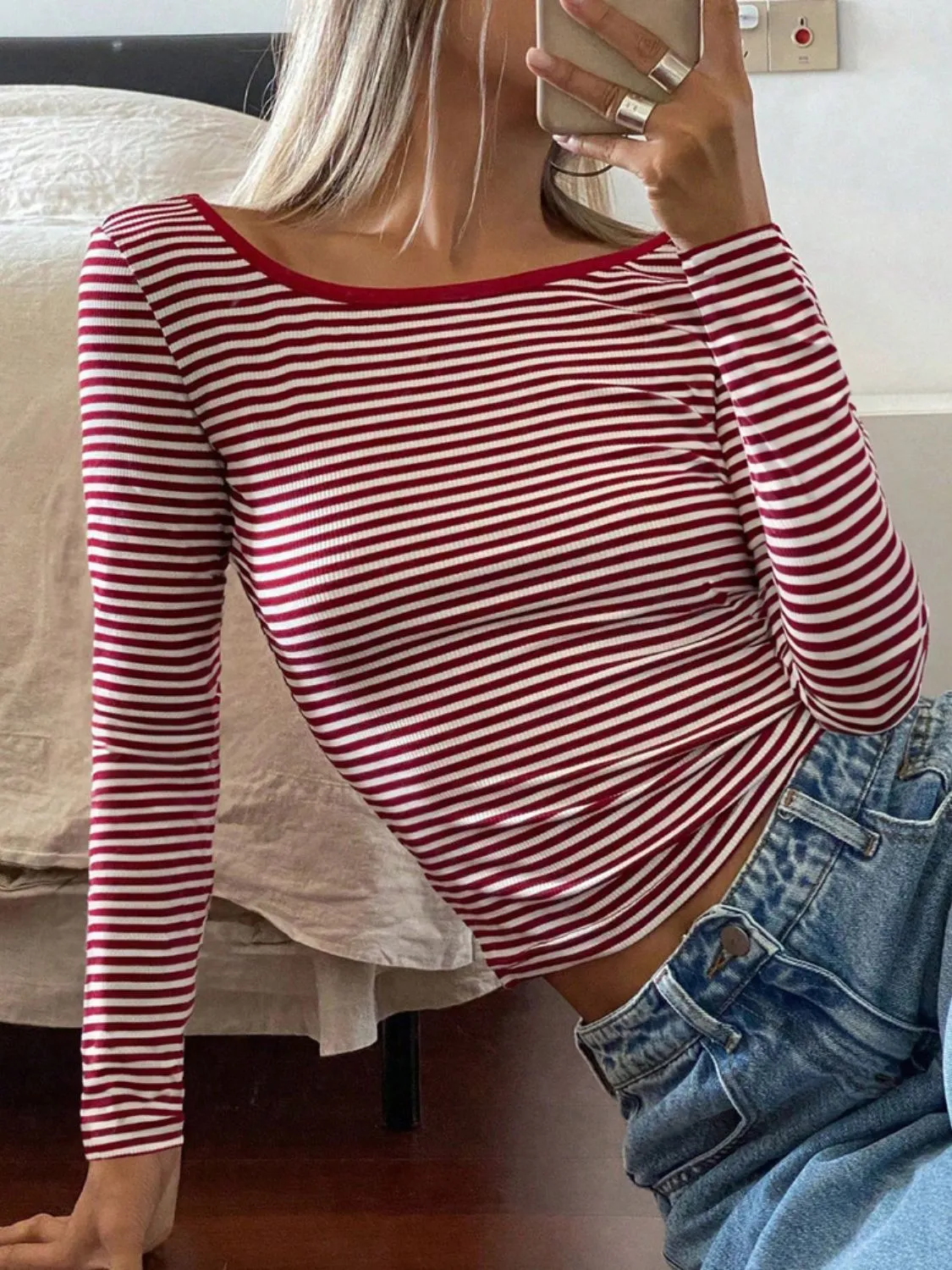 Backless Striped Boat Neck Long Sleeve T-Shirt