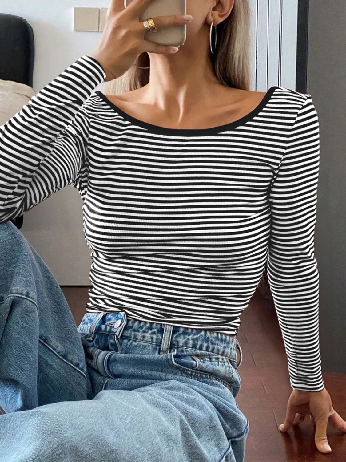Backless Striped Boat Neck Long Sleeve T-Shirt