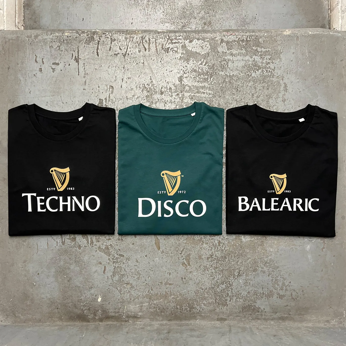 Balearic Harp - Tshirt - Black or Green