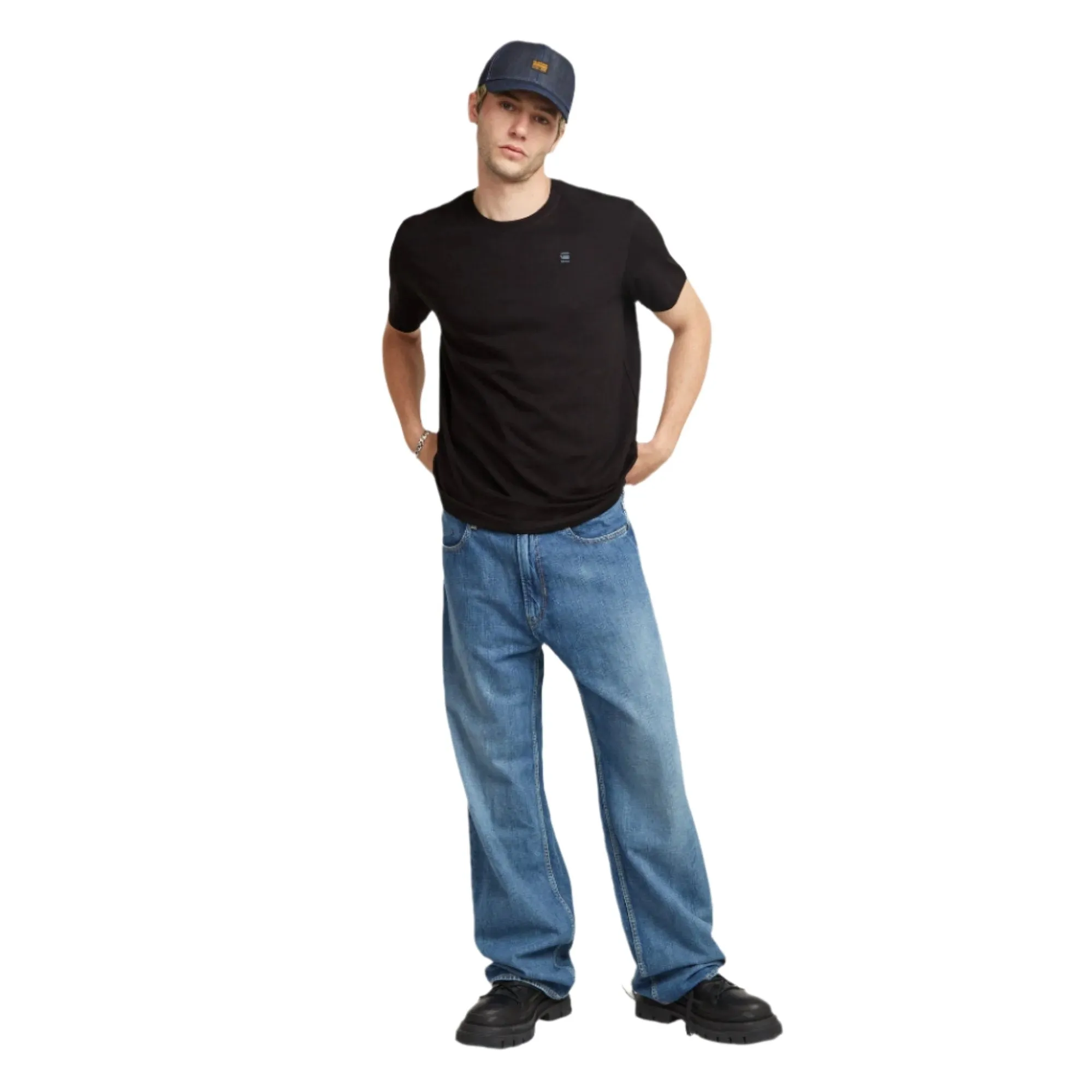 Black Basic T-Shirt