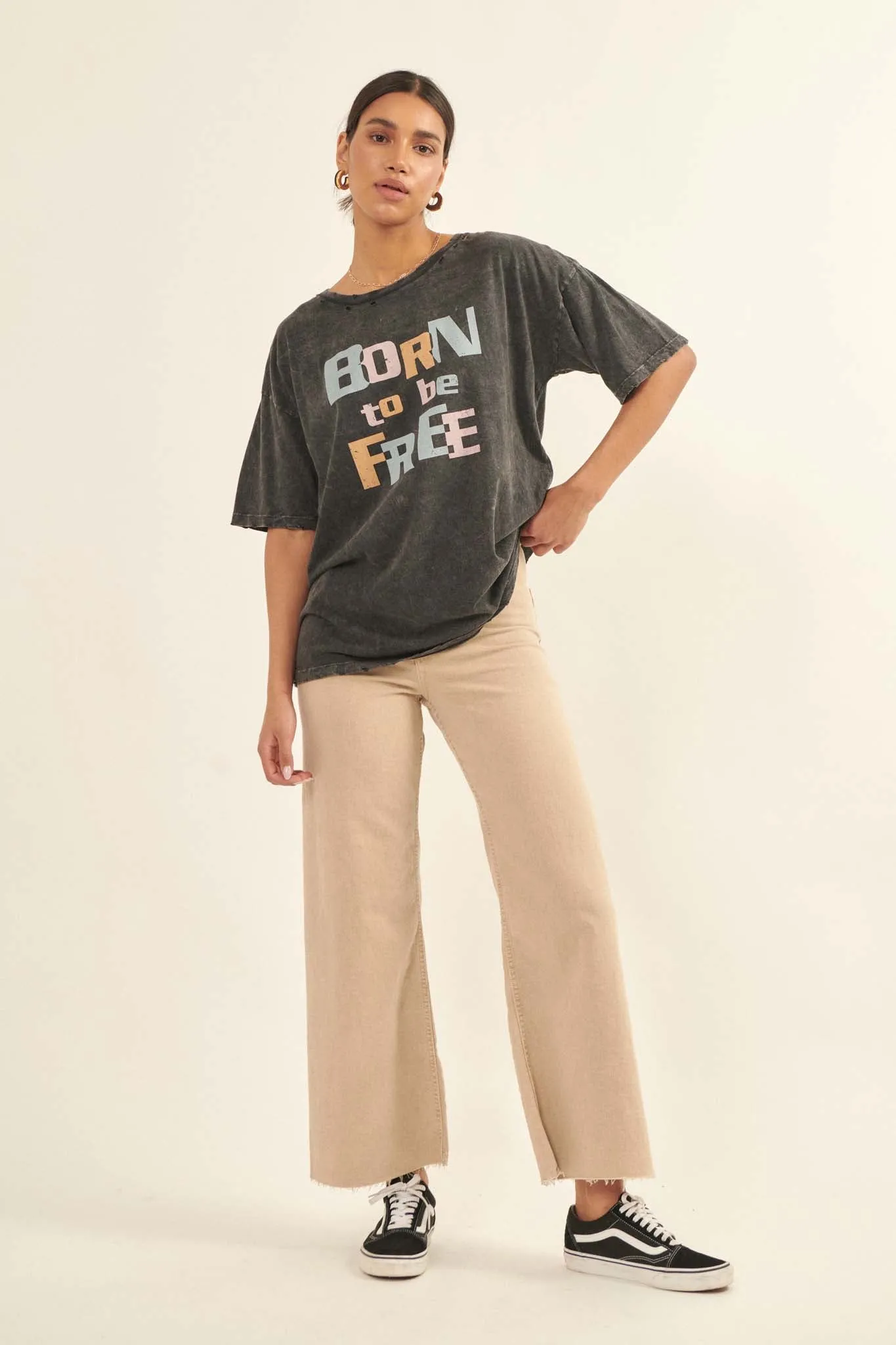 Born to Be Free Distressed Graphic Tee