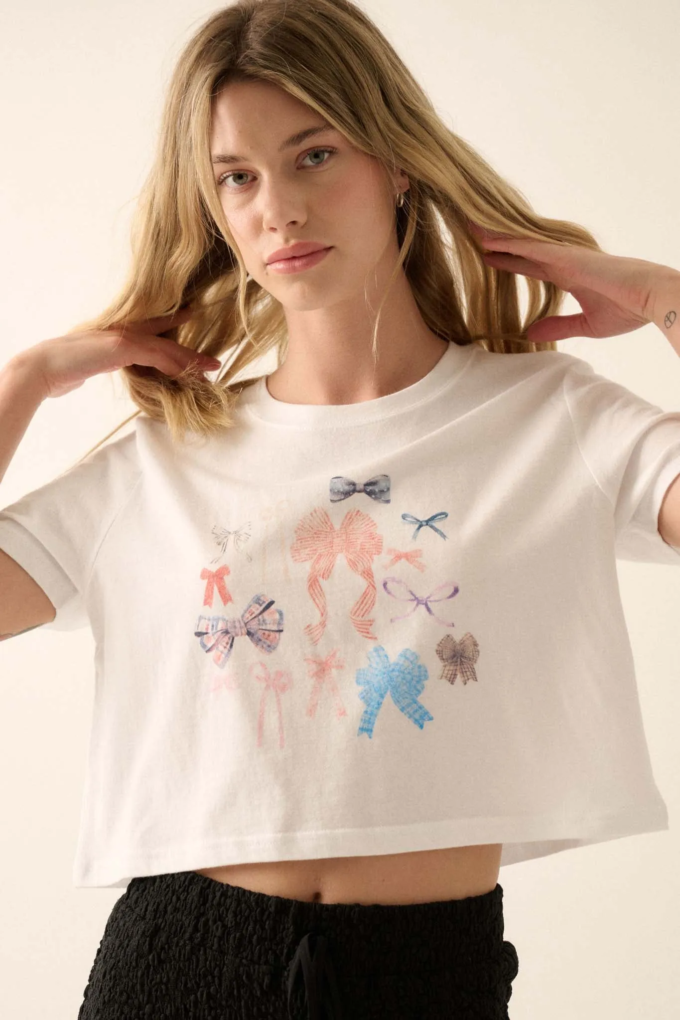 Bunches of Bows Garment-Wash Cropped Graphic Tee