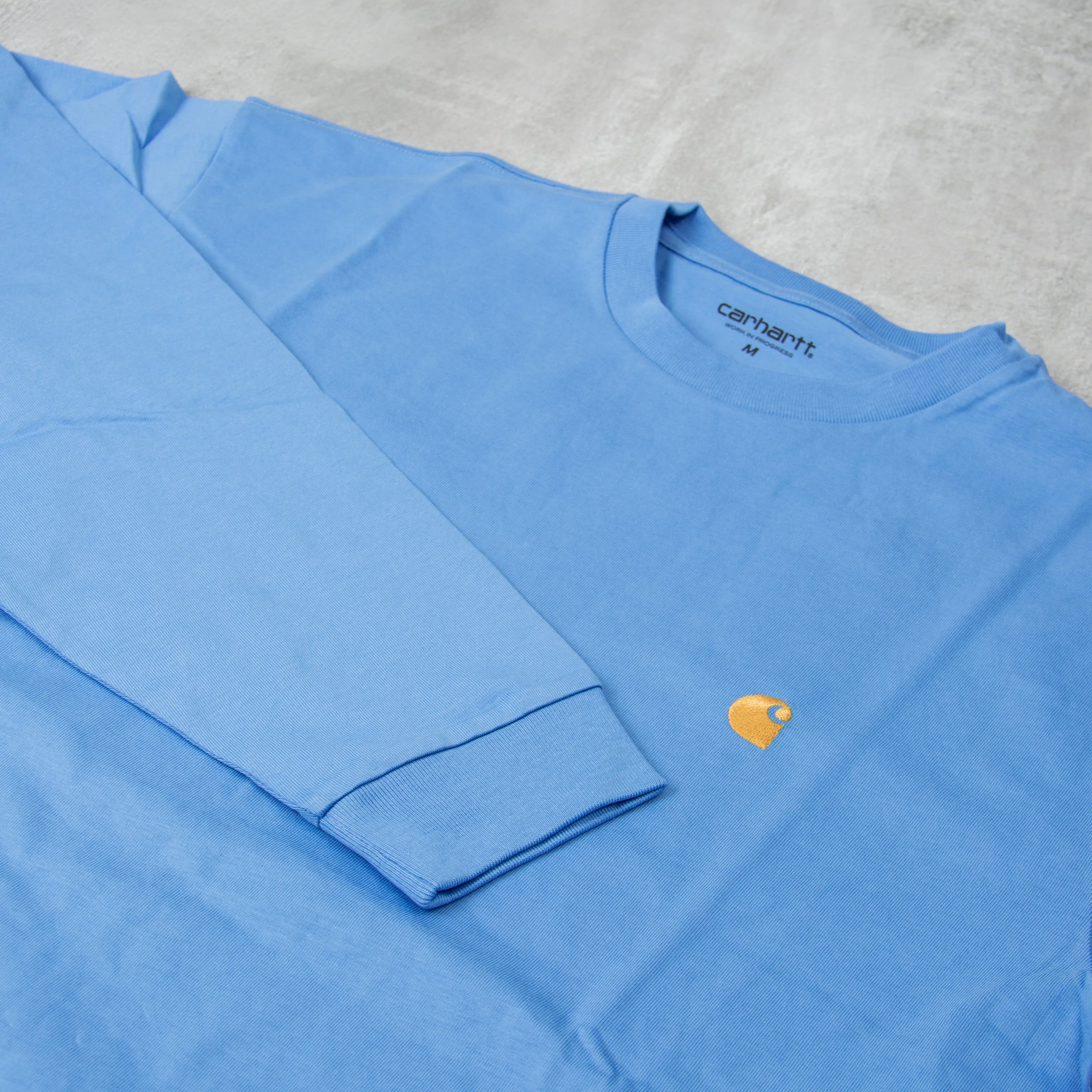Carhartt WIP Chase L/S Tee - Piscine / Gold