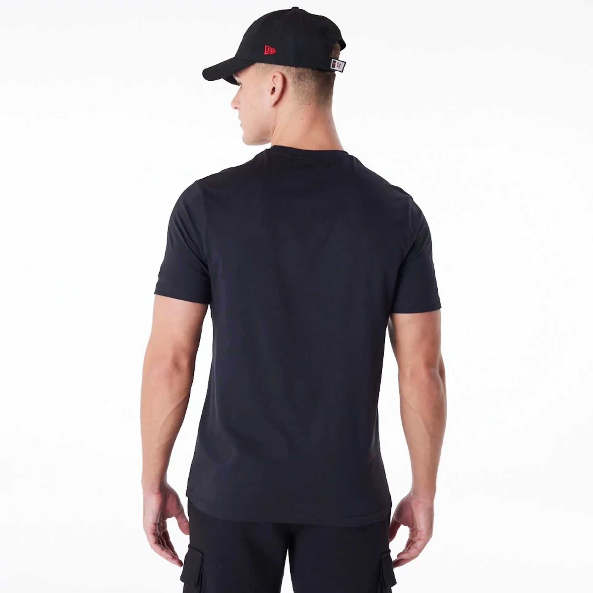 Chicago Bulls NBA Regular Black On Black T-Shirt