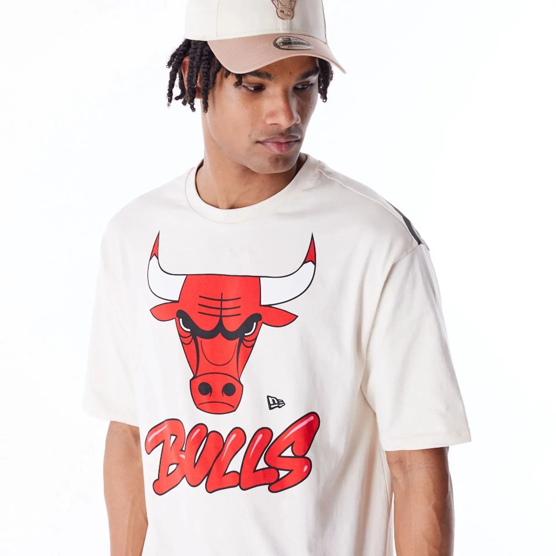 Chicago Bulls NBA Wordmark Stone Oversized T-Shirt