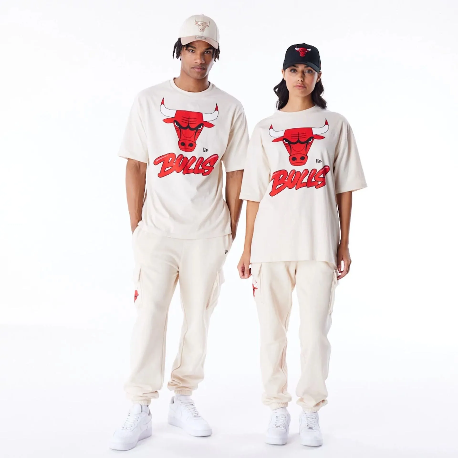 Chicago Bulls NBA Wordmark Stone Oversized T-Shirt