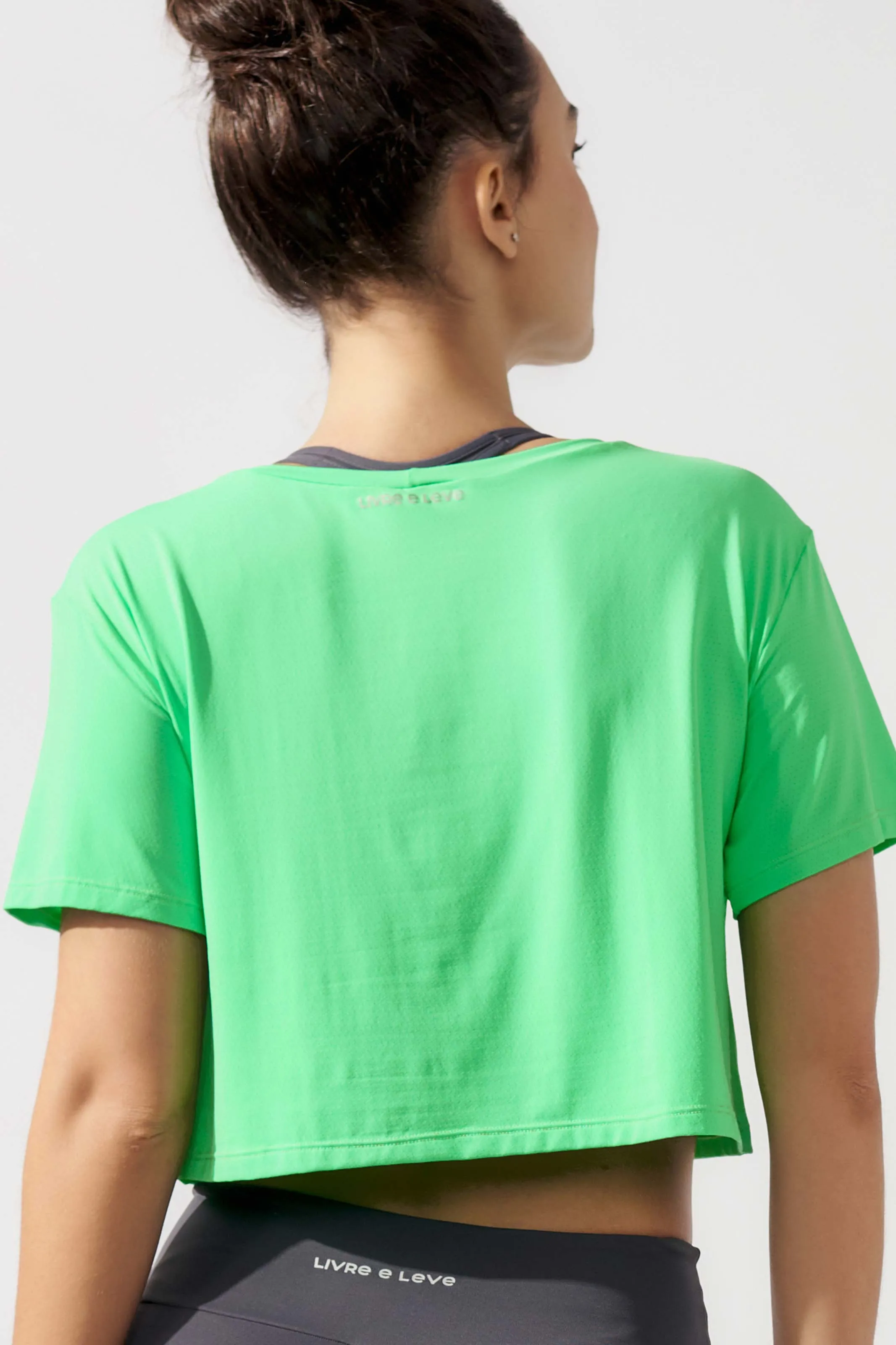 Cropped T-Shirt de Poliamida Drink