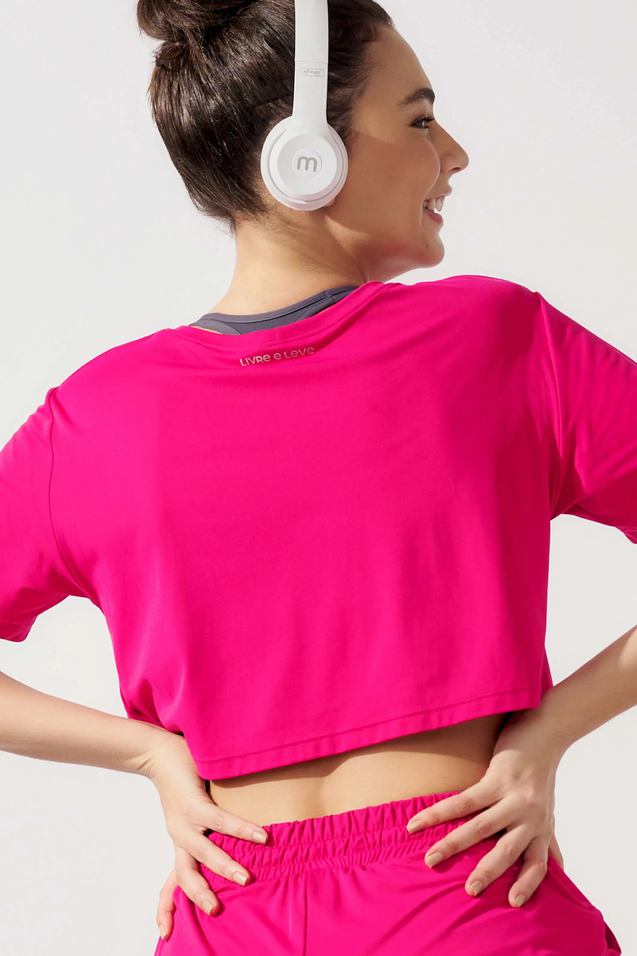 Cropped T-Shirt de Poliamida Rosa