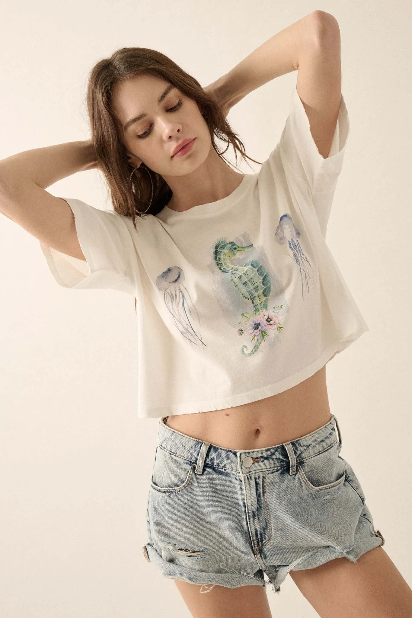 Enchanted Cove Cropped Seahorse Graphic Tee