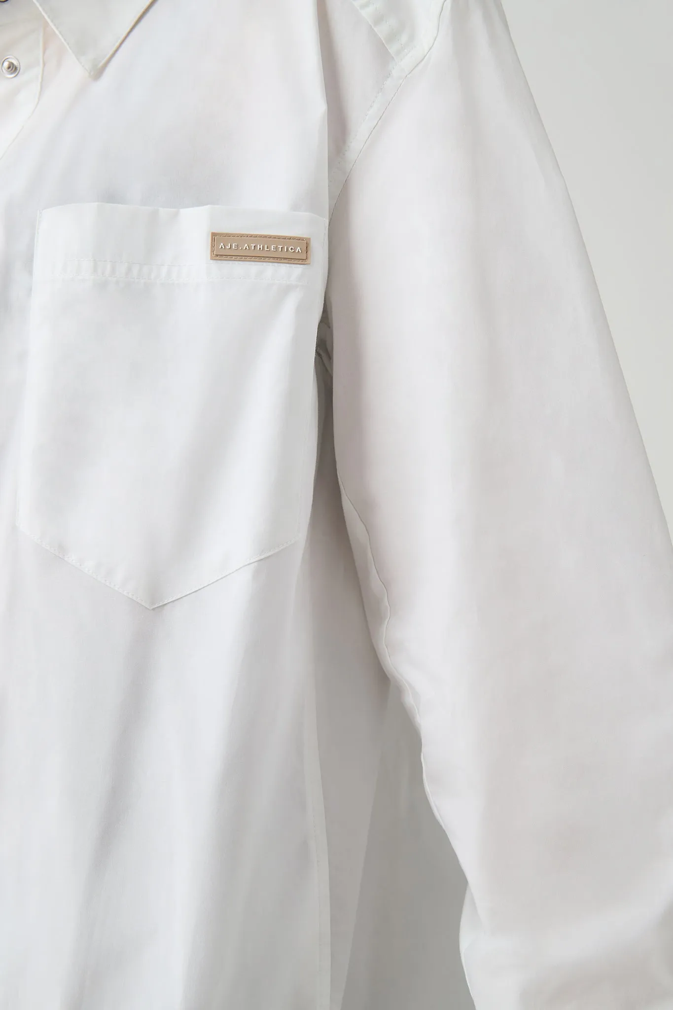 Logo Tape Shirt 406