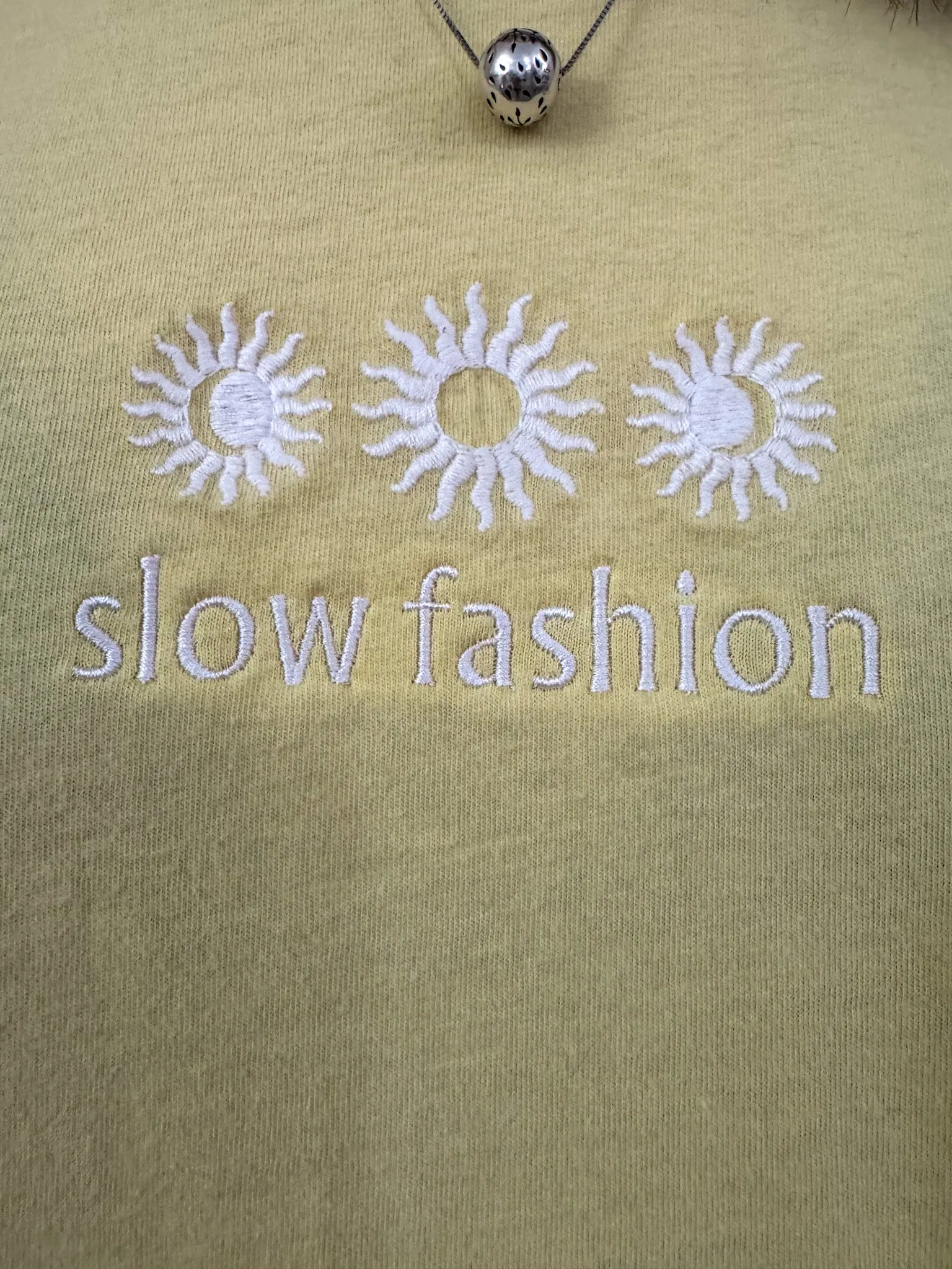 Slow Fashion Sun Cropped Yellow T-Shirt M