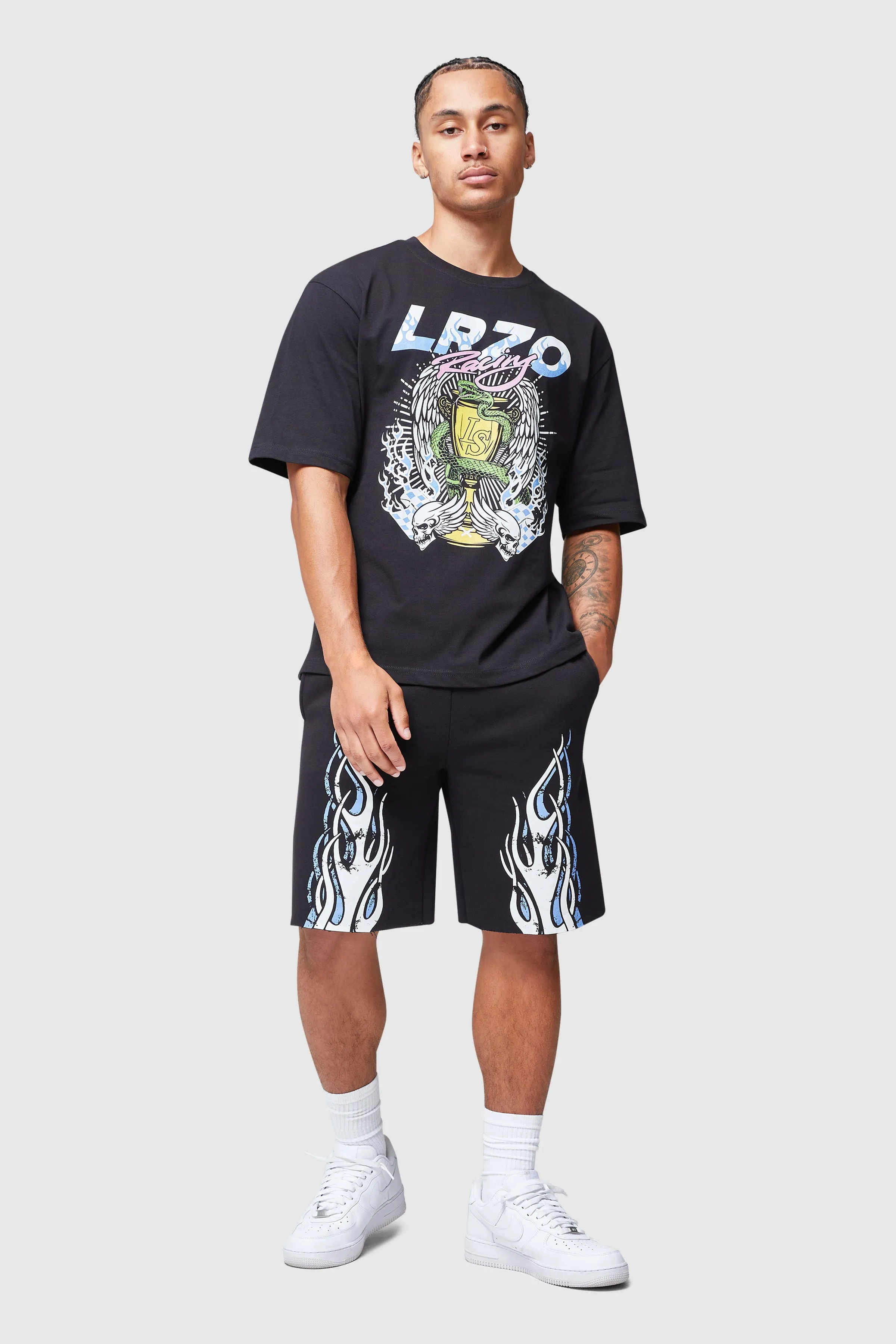 TROPHY TEE - BLACK