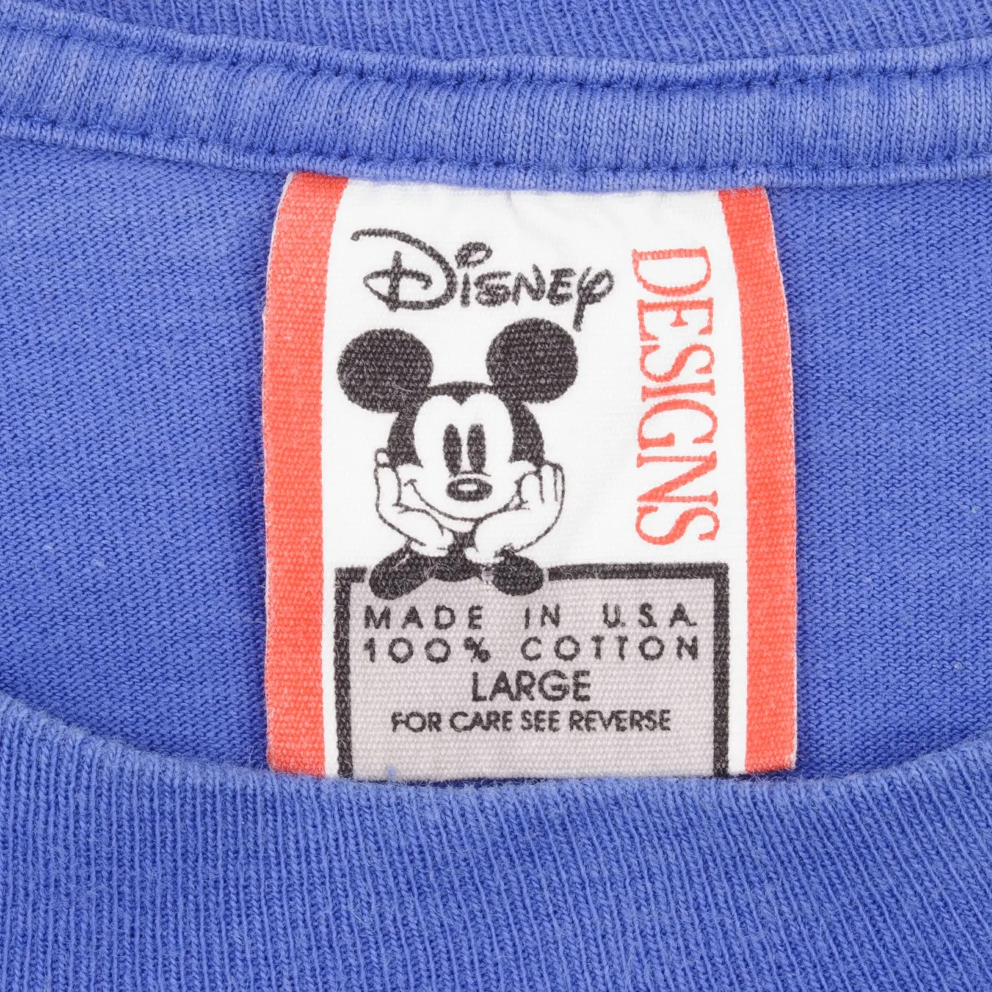 VINTAGE DISNEY MICKEY MOUSE EPCOT 1990S TEE SHIRT SIZE LARGE MADE IN USA