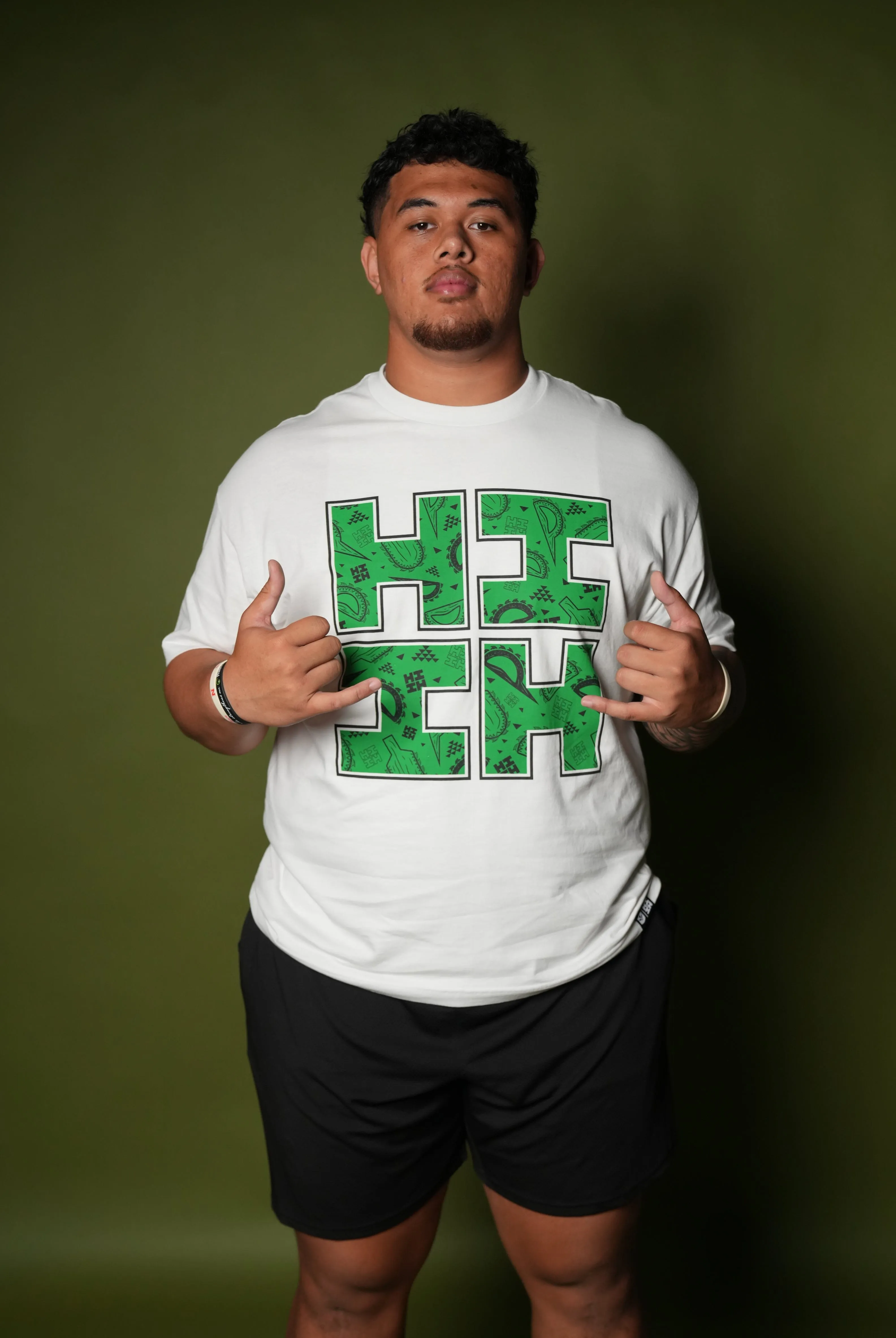 WAR LOGO WHITE T-SHIRT (ALL SALES FINAL)